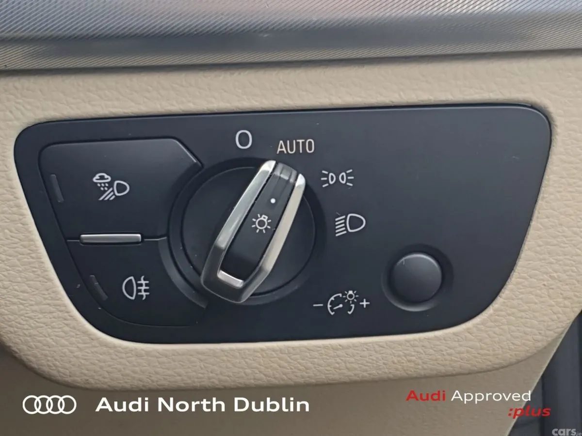 Audi Q5 SUV, Diesel, 2022, Blue