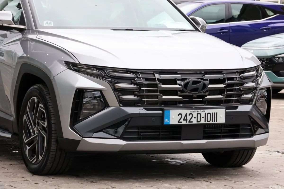 Hyundai Tucson SUV, Petrol Hybrid, 2024, Silver
