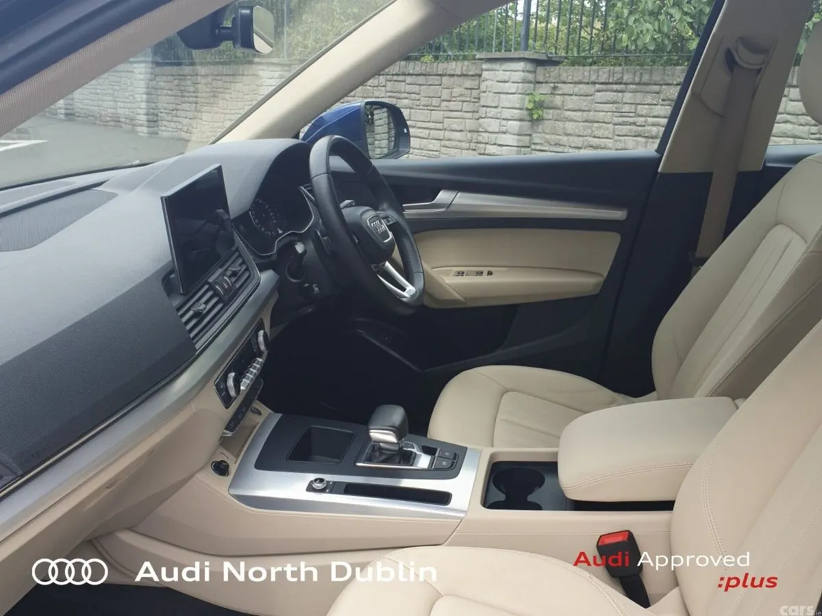 Audi Q5 SUV, Diesel, 2022, Blue