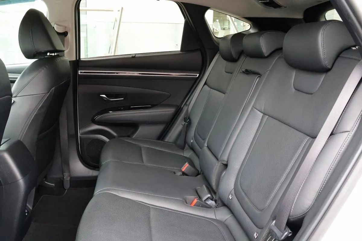 Hyundai Tucson SUV, Diesel, 2021, White