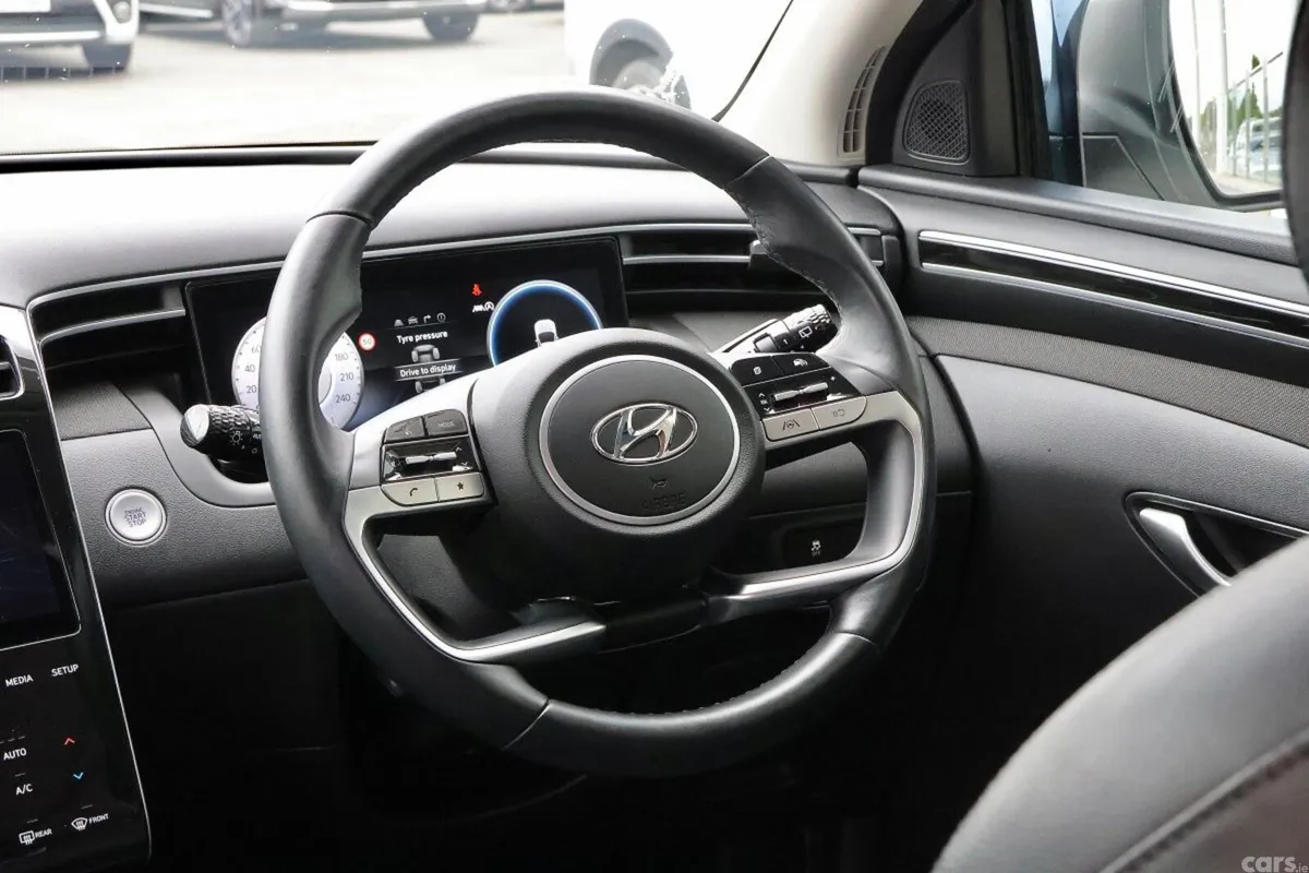 Hyundai Tucson SUV, Diesel, 2021, White