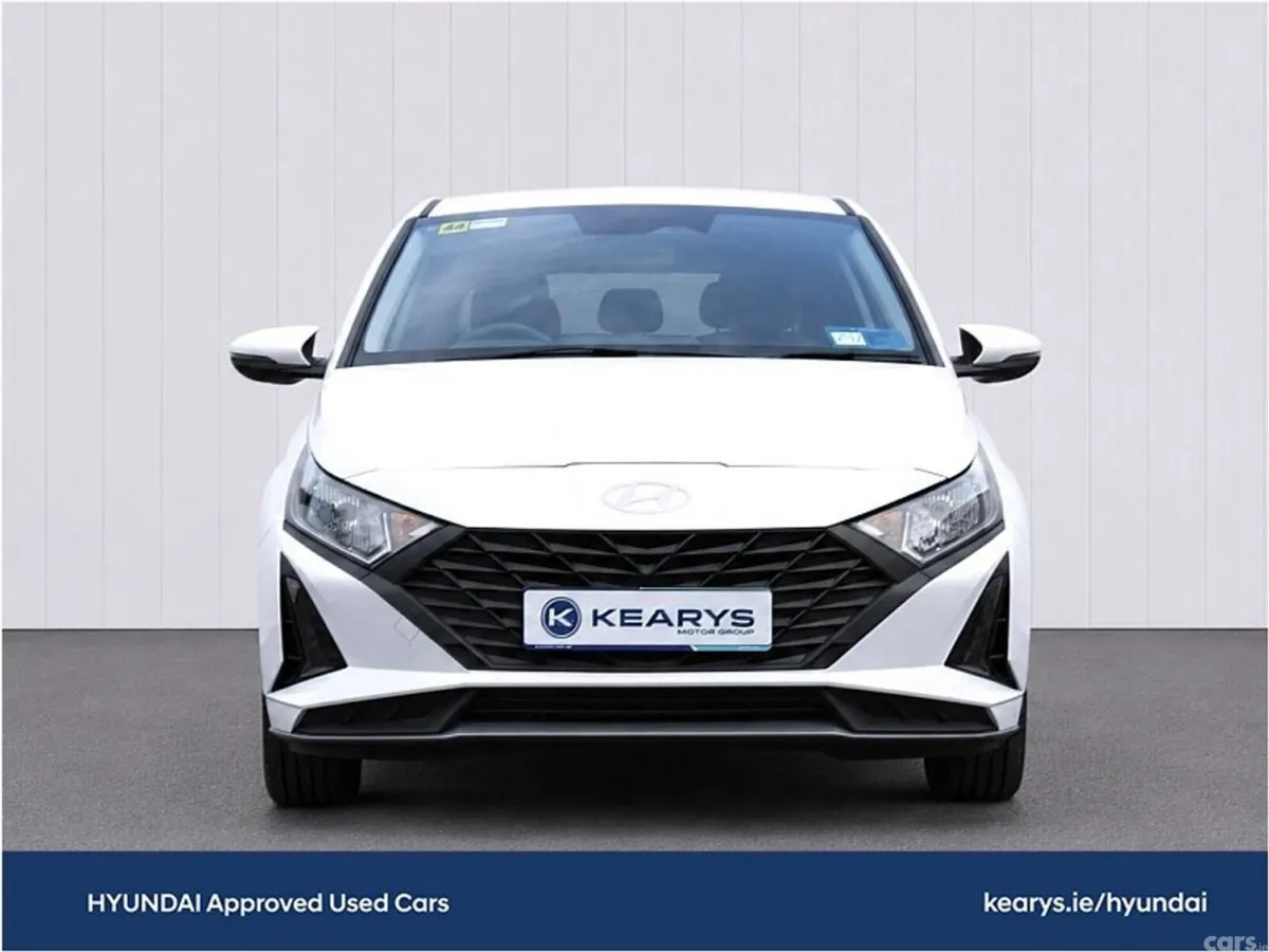 Hyundai i20 Hatchback, Petrol, 2026, White