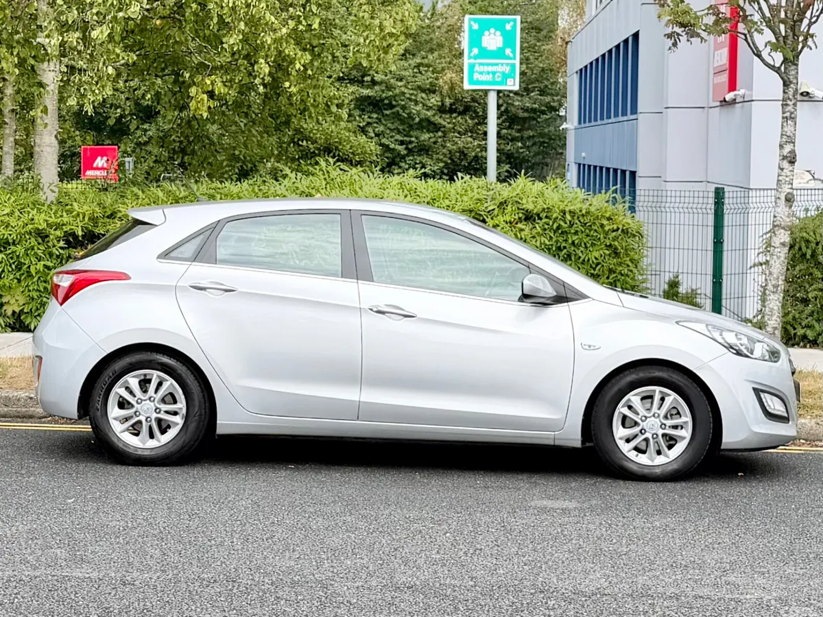 Hyundai i30 Hatchback, Diesel, 2016, Silver