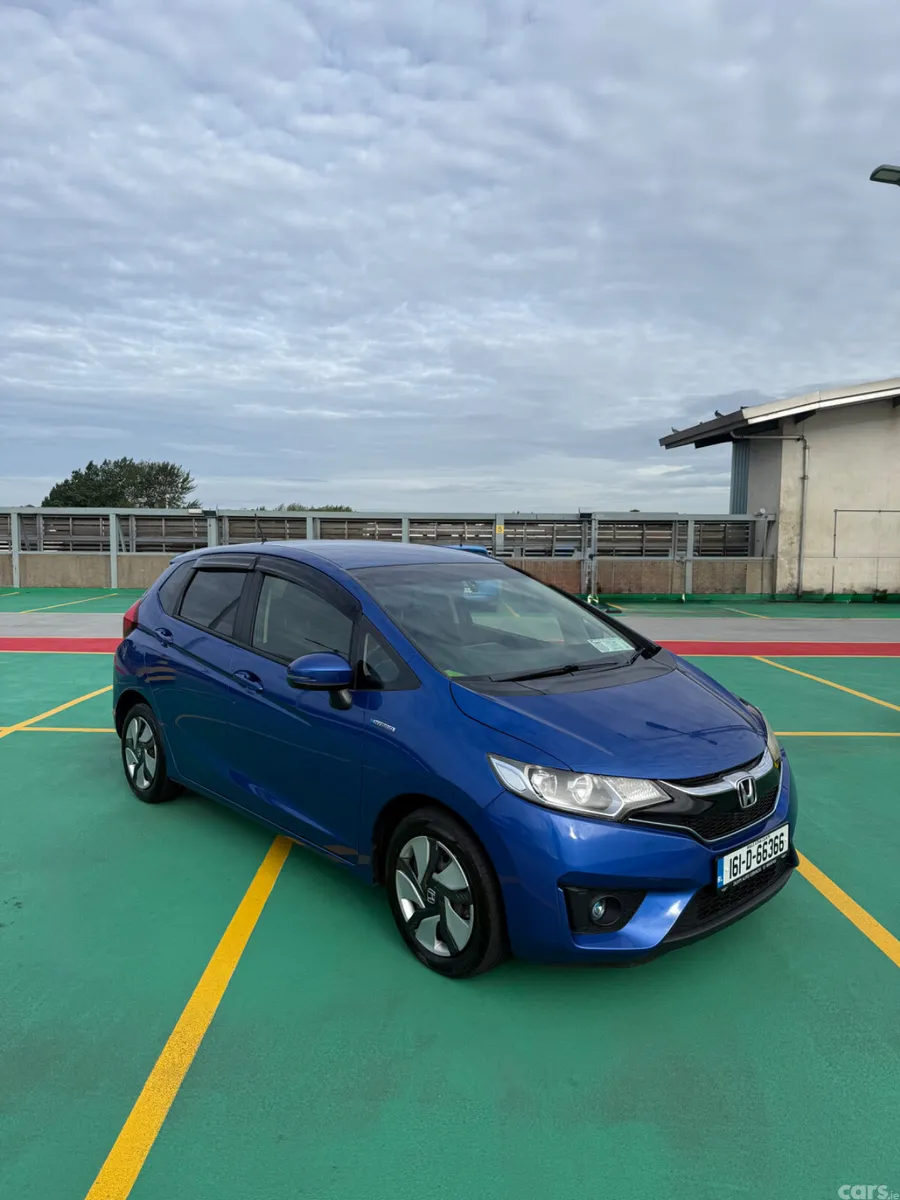 Honda Fit Hatchback, Petrol Hybrid, 2016, Blue