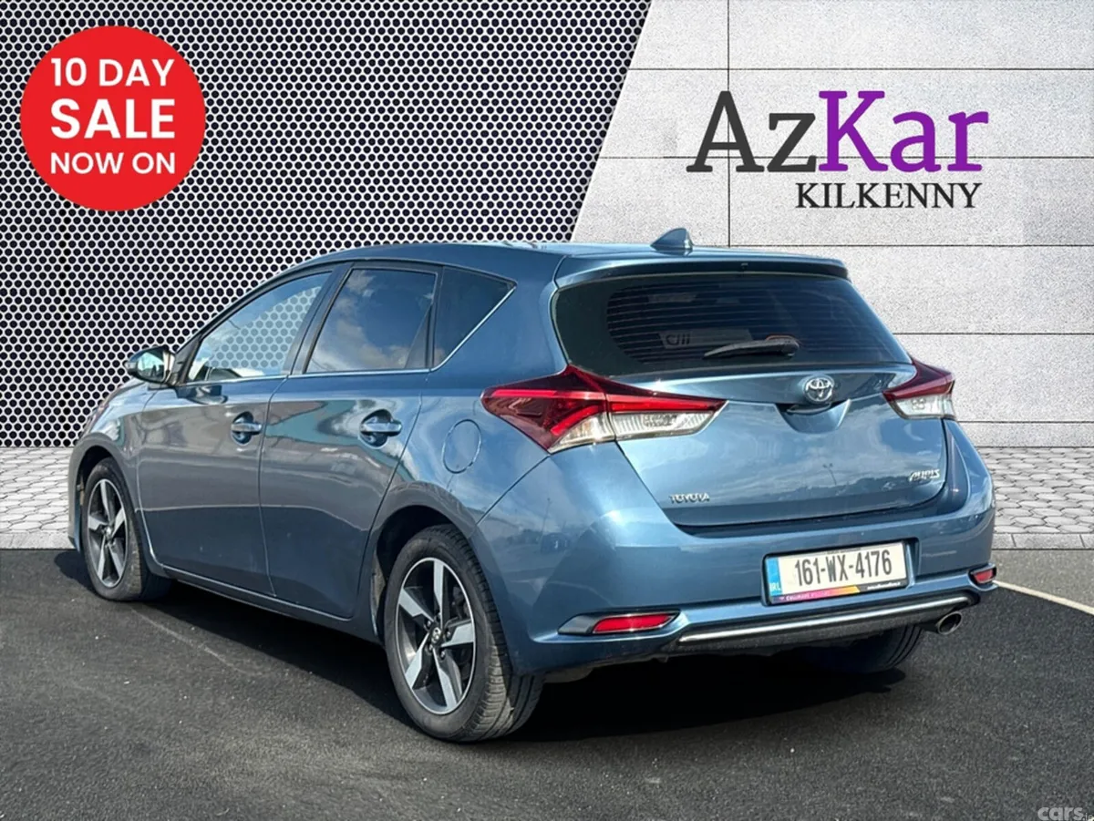 Toyota Auris Hatchback, Diesel, 2016, Blue
