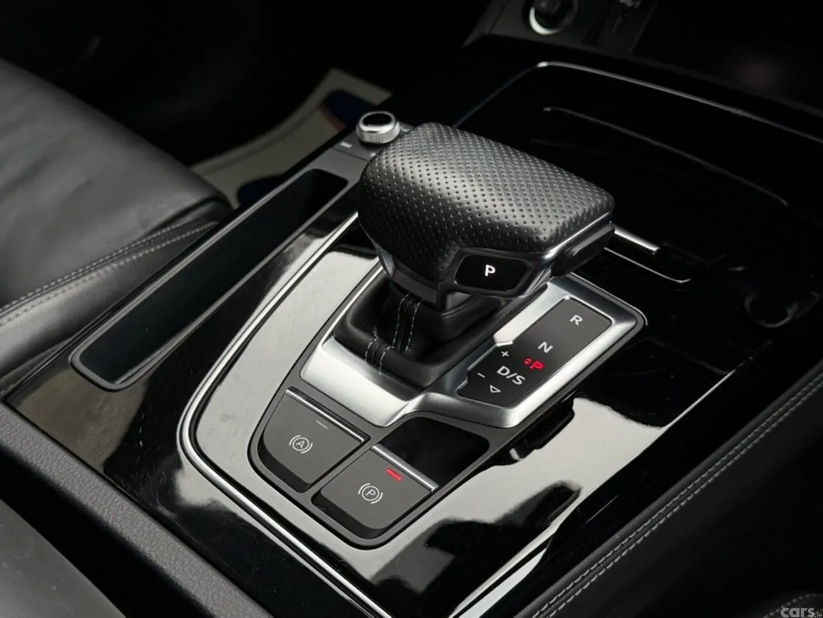 Audi Q5 Estate, Diesel, 2022, Black
