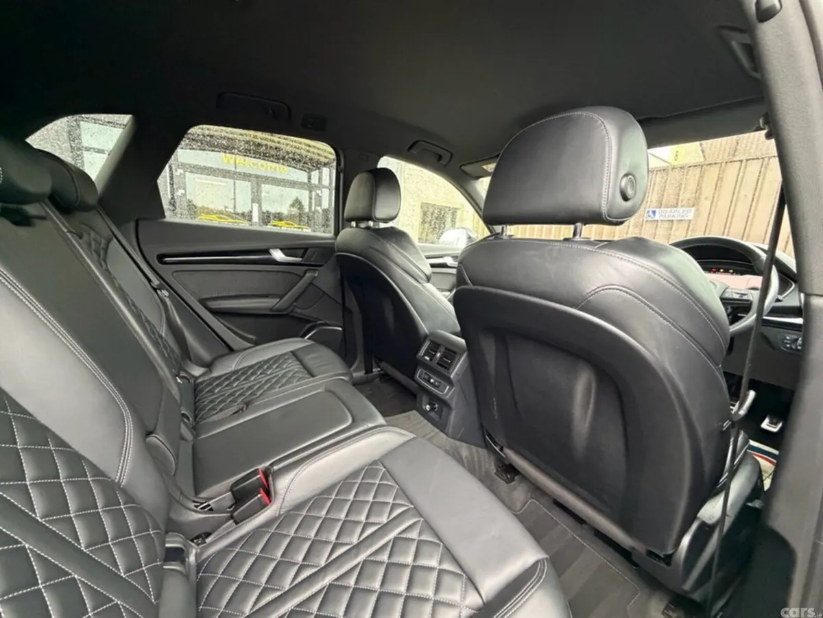 Audi Q5 Estate, Diesel, 2022, Black