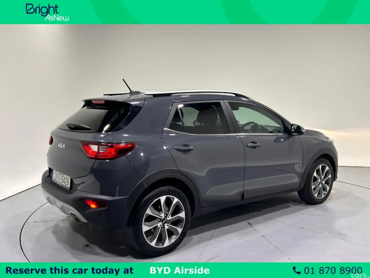 Kia Stonic SUV, Petrol Hybrid, 2022, Grey