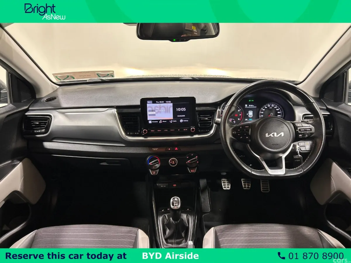 Kia Stonic SUV, Petrol Hybrid, 2022, Grey