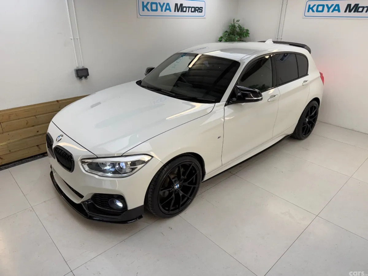 BMW 1-Series Hatchback, Diesel, 2017, White