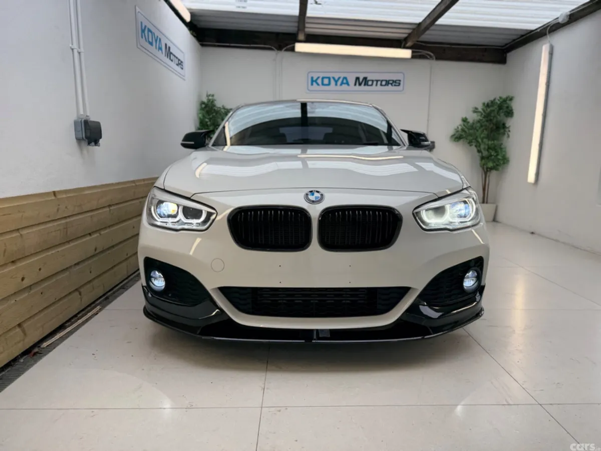 BMW 1-Series Hatchback, Diesel, 2017, White