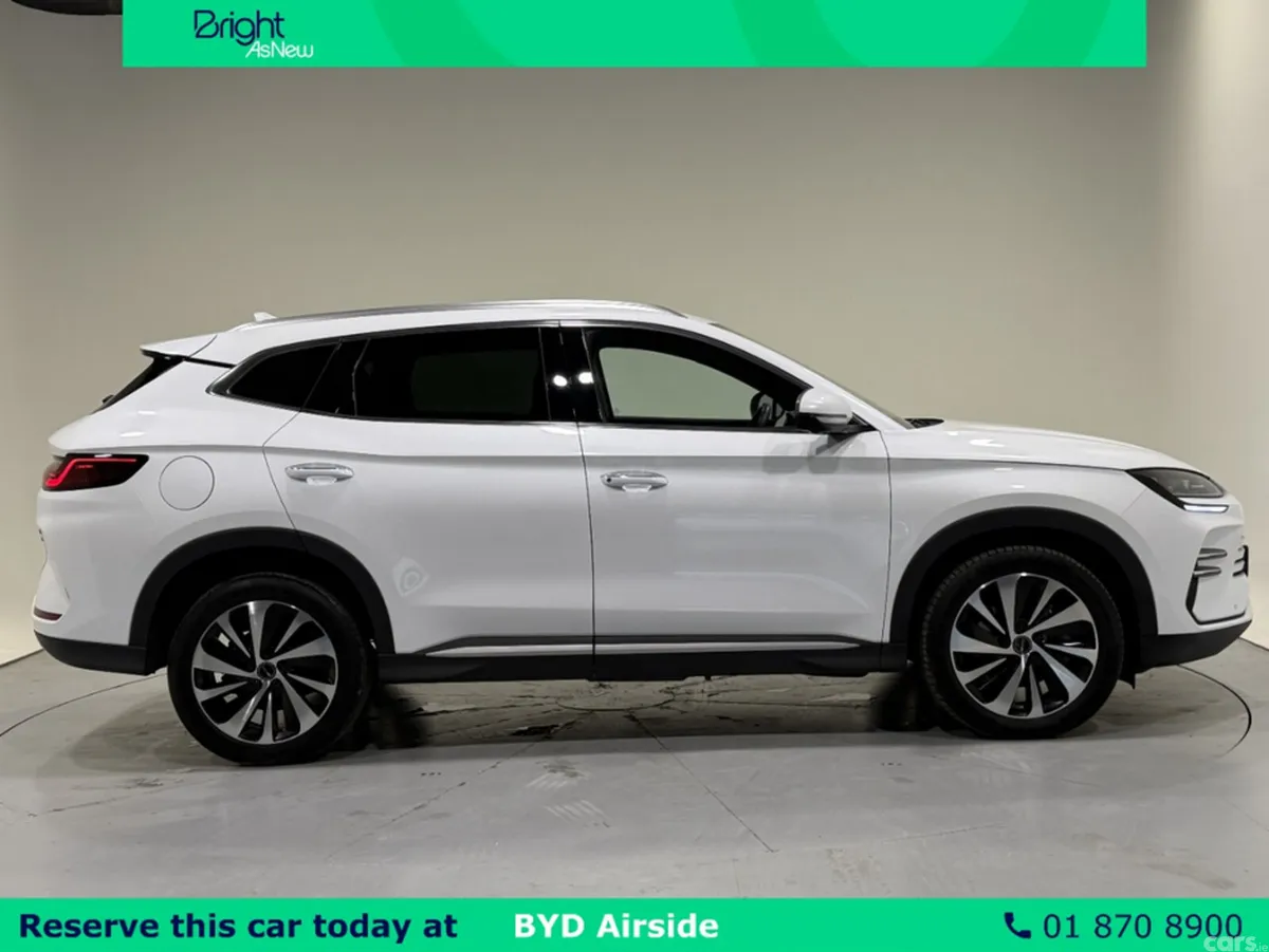 BYD SEAL Hatchback, Petrol Plug-in Hybrid, 2025, White