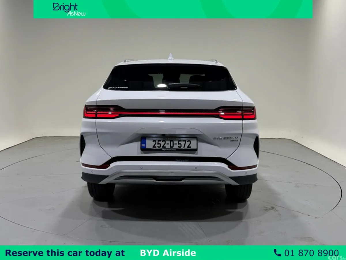 BYD SEAL Hatchback, Petrol Plug-in Hybrid, 2025, White
