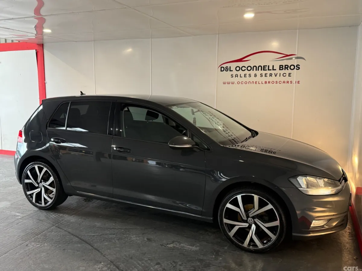 Volkswagen Golf Hatchback, Petrol, 2021, Grey