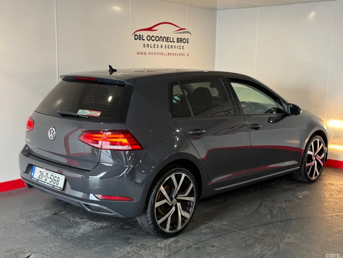 Volkswagen Golf Hatchback, Petrol, 2021, Grey
