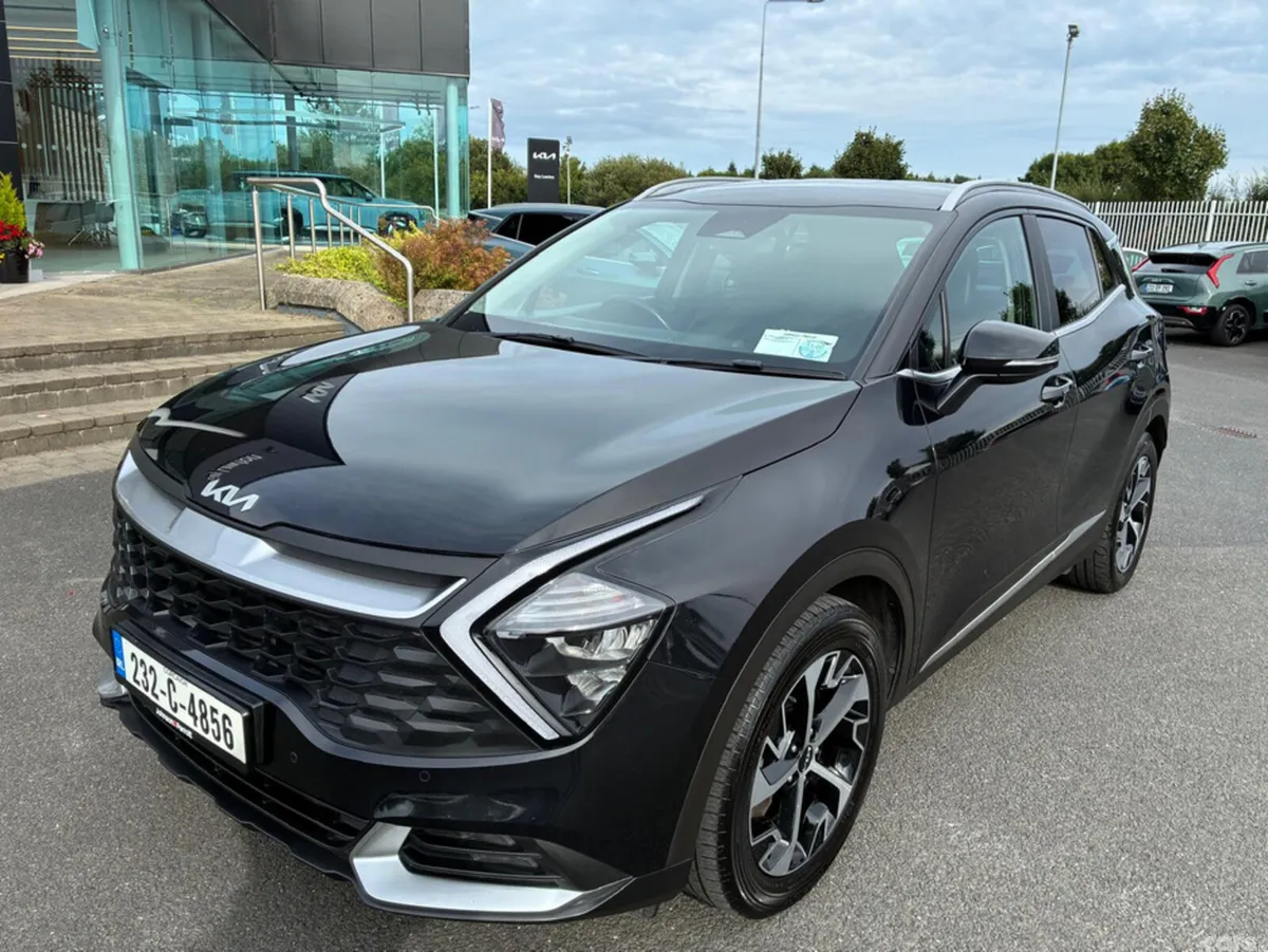 Kia Sportage MPV, Diesel, 2023, Black