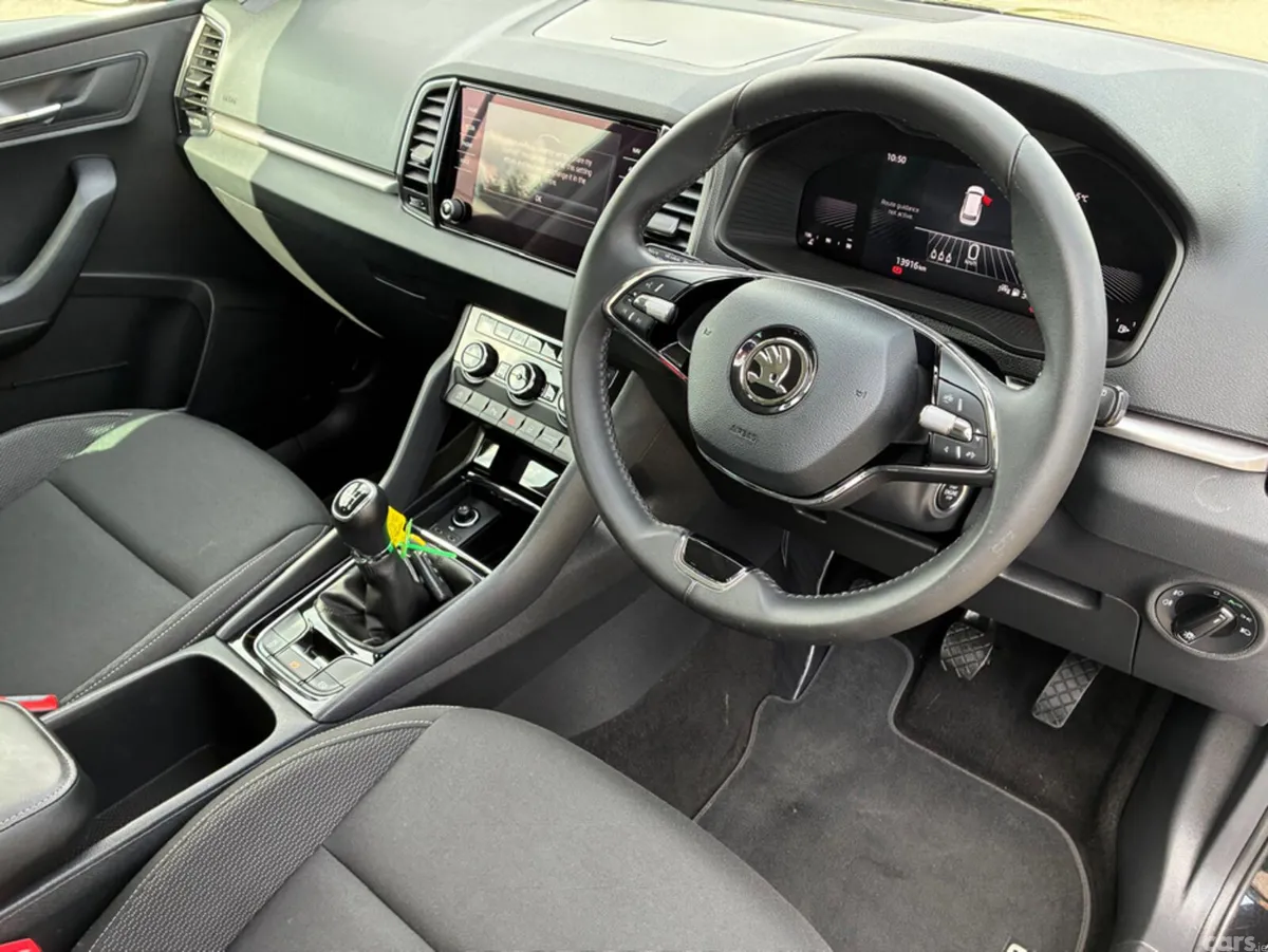Skoda Karoq SUV, Petrol, 2024, Black
