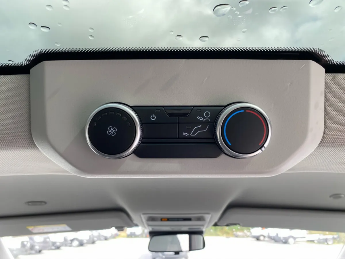 Ford Tourneo Custom Van, Petrol Plug-in Hybrid, 2026, Grey
