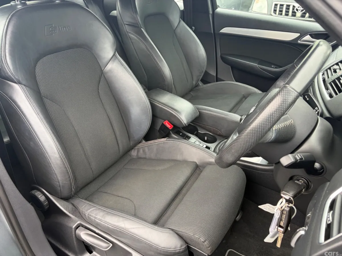 Audi Q3 SUV, Diesel, 2018, Grey