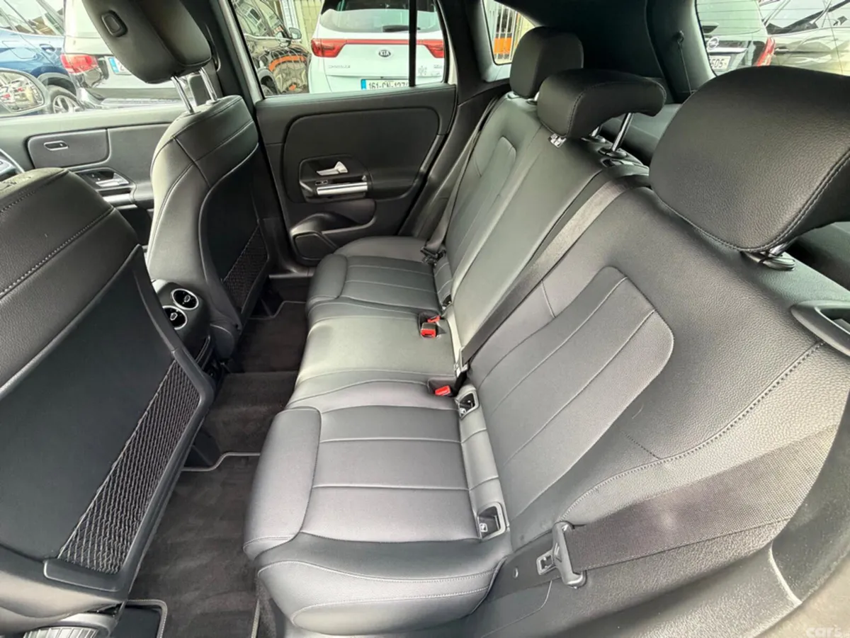 Mercedes-Benz GLA SUV, Diesel, 2021, White