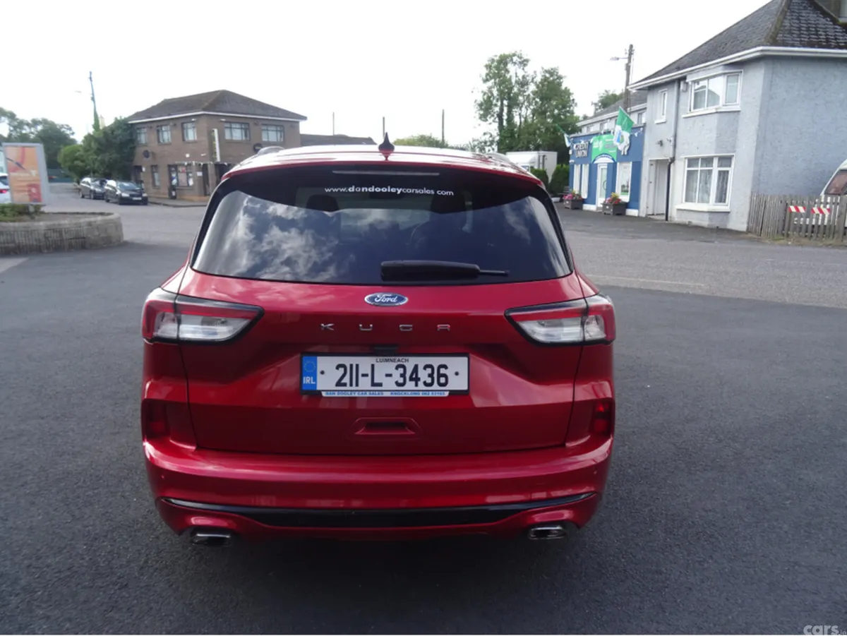 Ford Kuga MPV, Diesel, 2021, Red