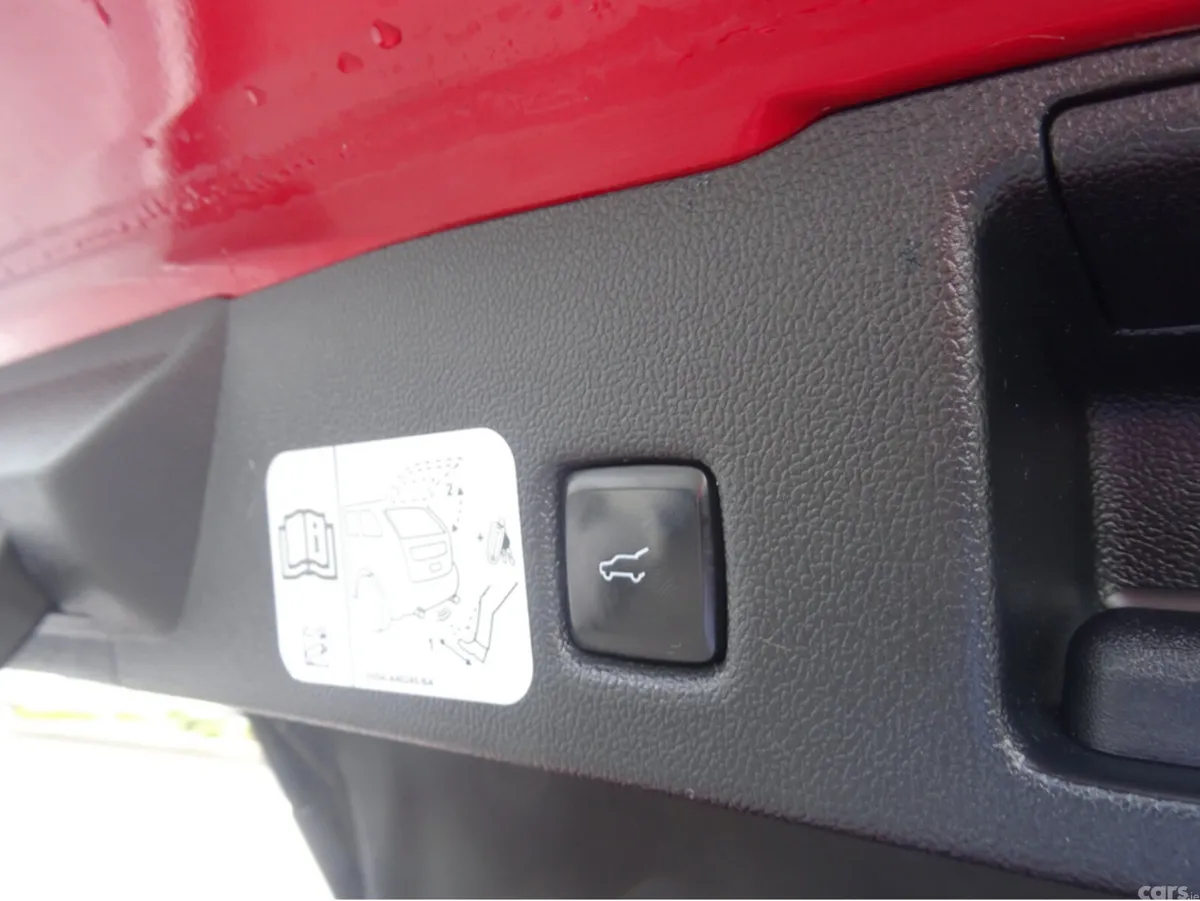 Ford Kuga MPV, Diesel, 2021, Red