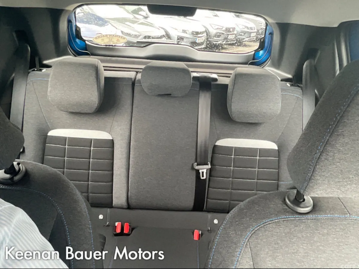 Citroen C3 Hatchback, Petrol, 2026, Blue