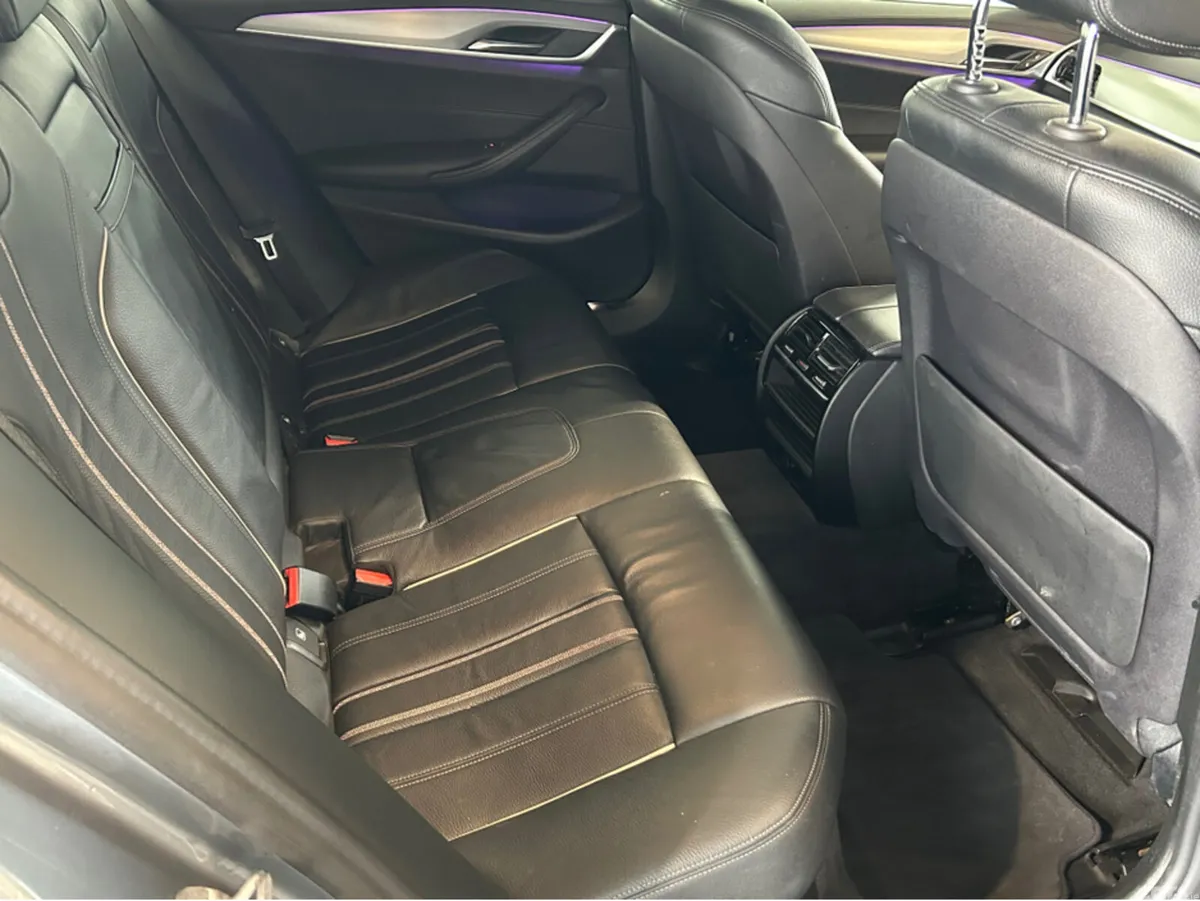 BMW 5-Series Saloon, Diesel, 2019, Blue