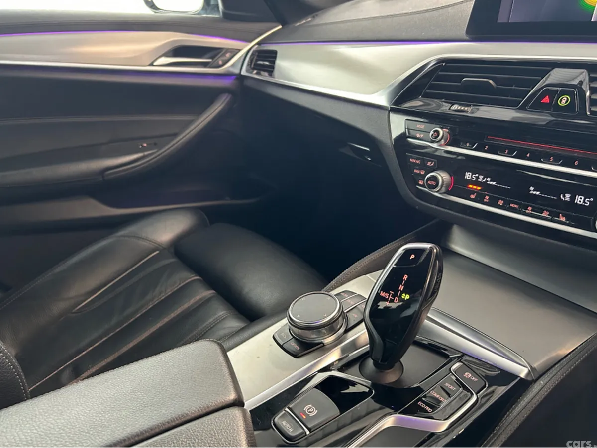 BMW 5-Series Saloon, Diesel, 2019, Blue