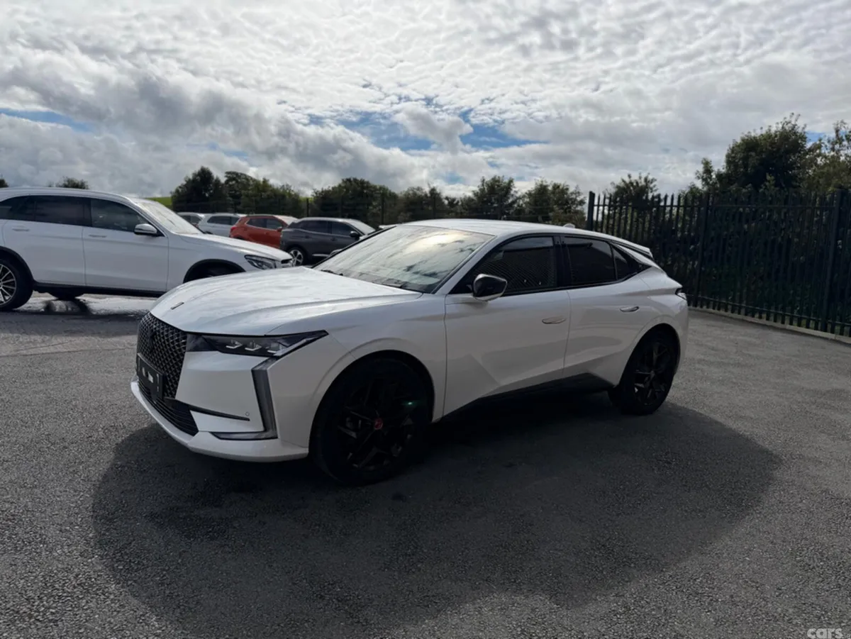 DS Automobiles DS 4 Hatchback, Petrol, 2024, White