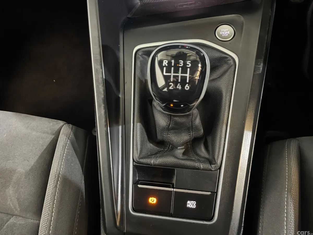 Volkswagen Golf Hatchback, Diesel, 2022, Grey