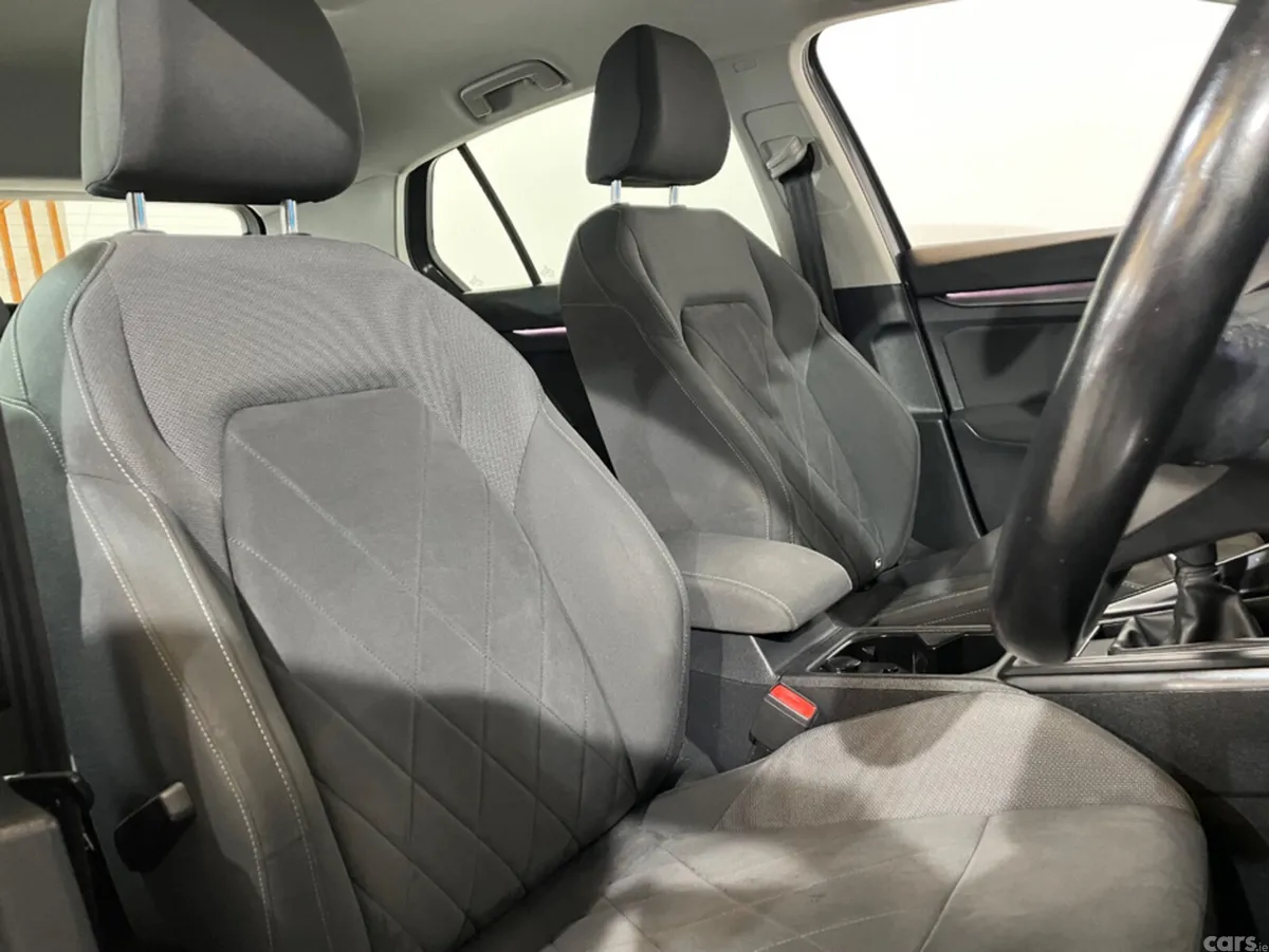 Volkswagen Golf Hatchback, Diesel, 2022, Grey