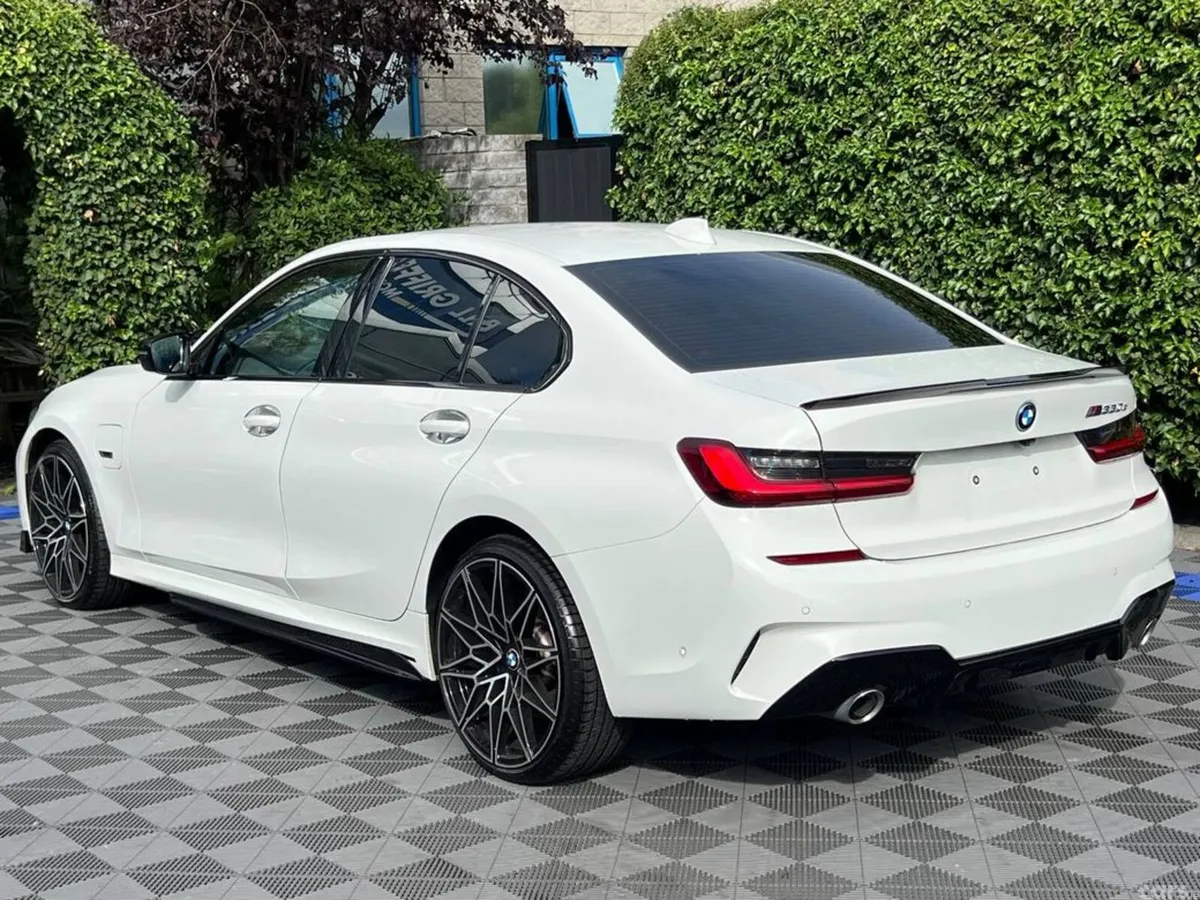 BMW 3-Series Saloon, Petrol Plug-in Hybrid, 2022, White