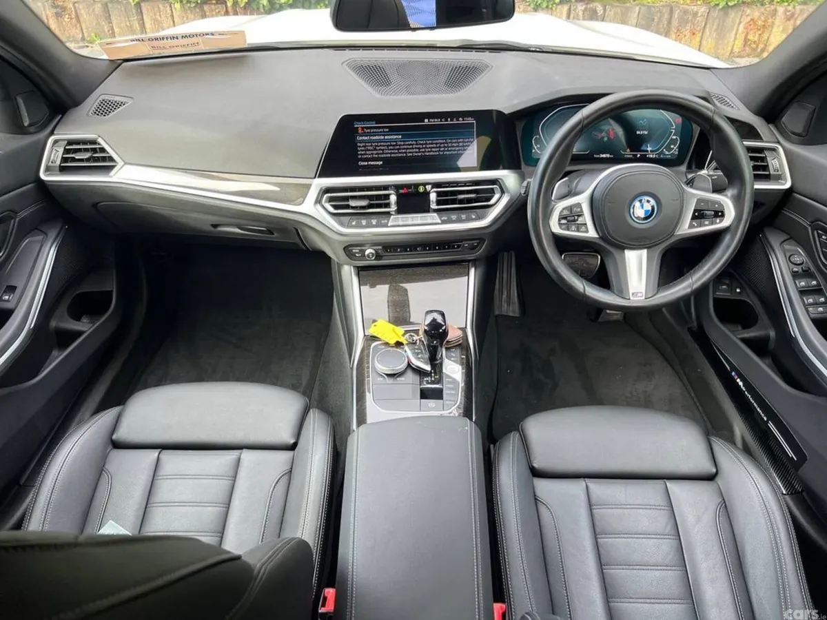 BMW 3-Series Saloon, Petrol Plug-in Hybrid, 2022, White