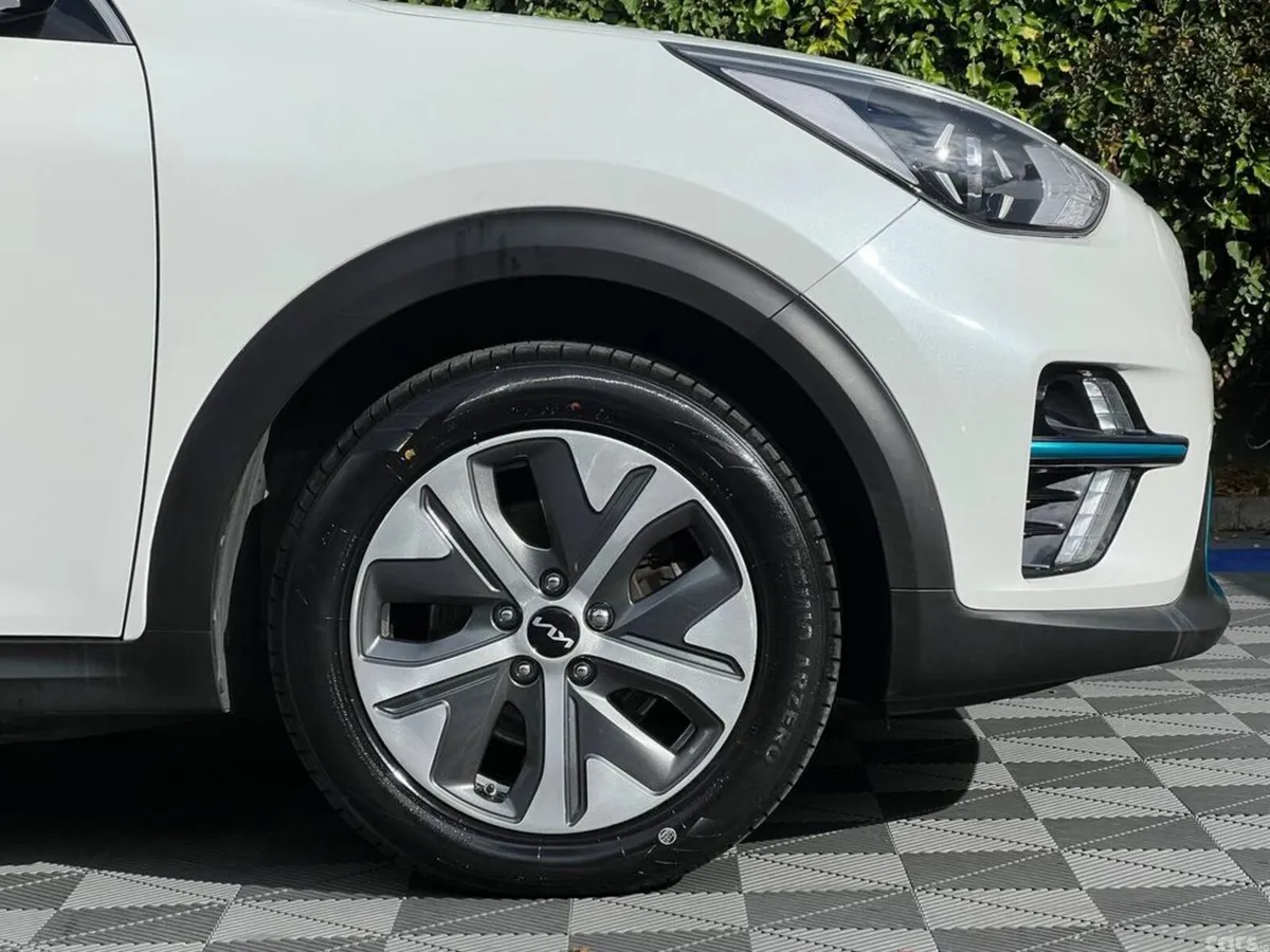 Kia e-Niro SUV, Electric, 2022, White