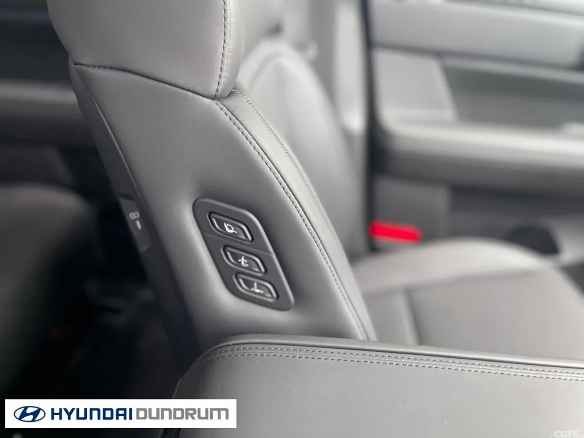 Hyundai Santa Fe Estate, Petrol Plug-in Hybrid, 2026, Grey