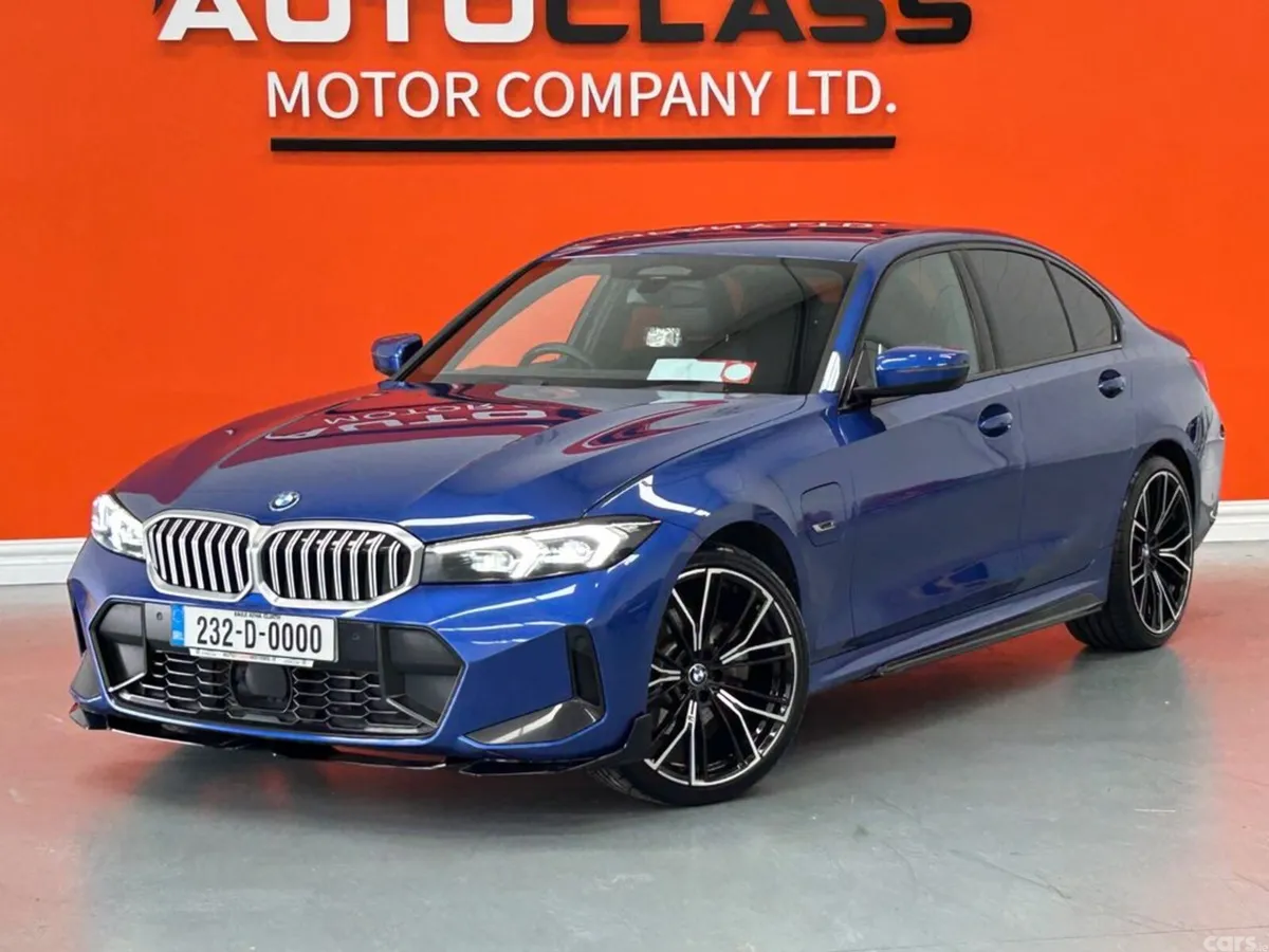 BMW 3-Series Saloon, Petrol Plug-in Hybrid, 2023, Blue