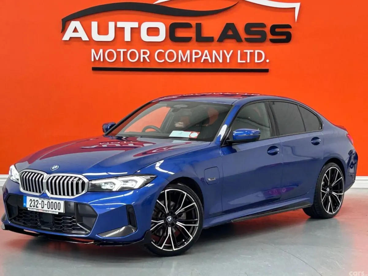 BMW 3-Series Saloon, Petrol Plug-in Hybrid, 2023, Blue