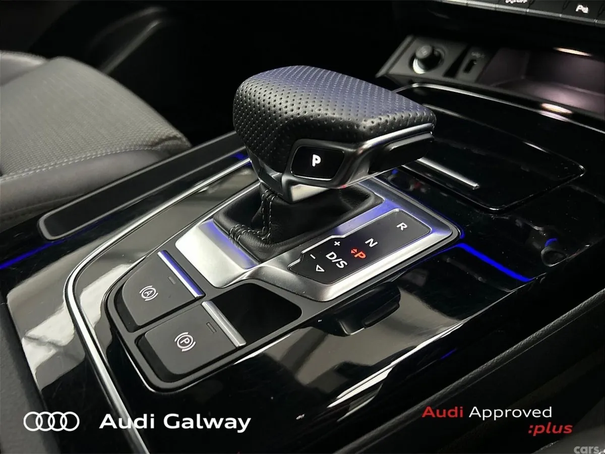 Audi Q5 SUV, Diesel, 2022, Grey