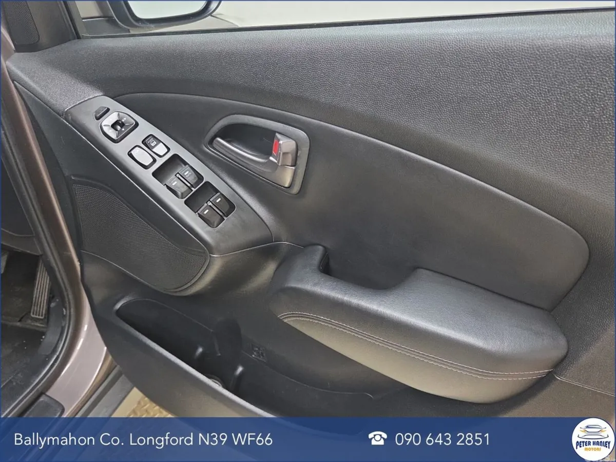 Hyundai ix35 SUV, Diesel, 2015, Gold