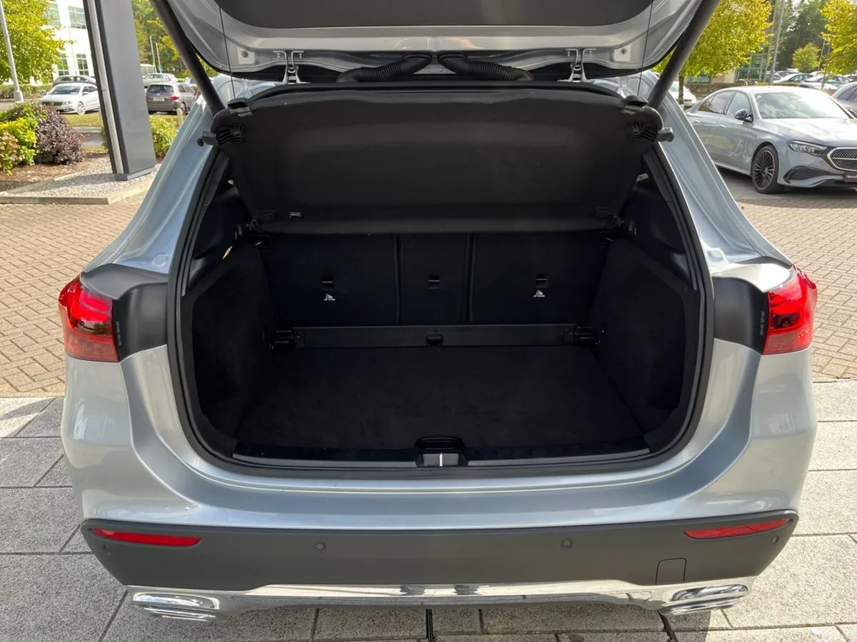 Mercedes-Benz GLA SUV, Diesel, 2026, Silver