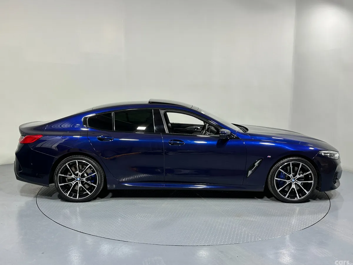 BMW 8-Series Coupe, Petrol, 2020, Blue