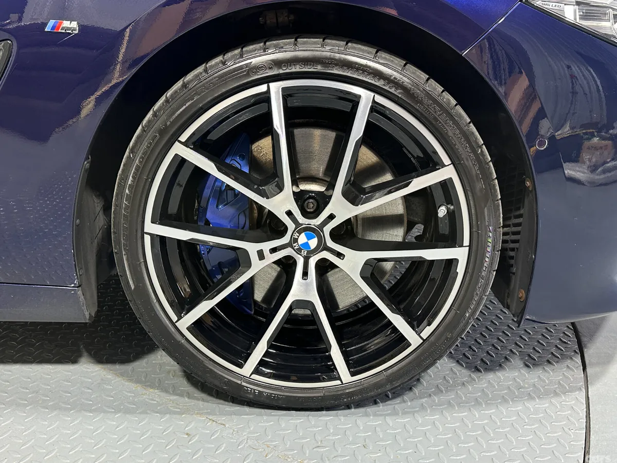 BMW 8-Series Coupe, Petrol, 2020, Blue