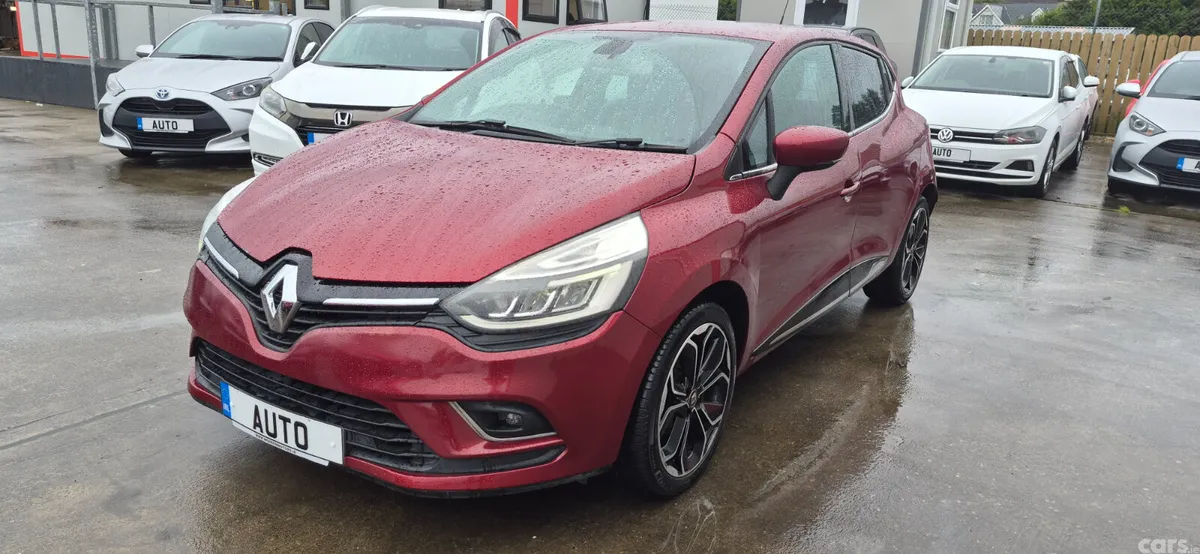 Renault Clio Hatchback, Petrol, 2018, Red