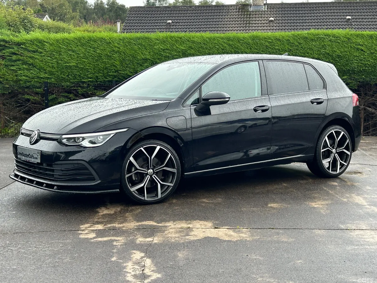 Volkswagen Golf Hatchback, Petrol Hybrid, 2022, Black
