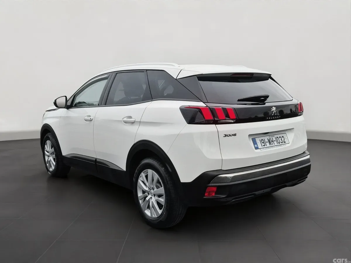Peugeot 3008 MPV, Diesel, 2019, White