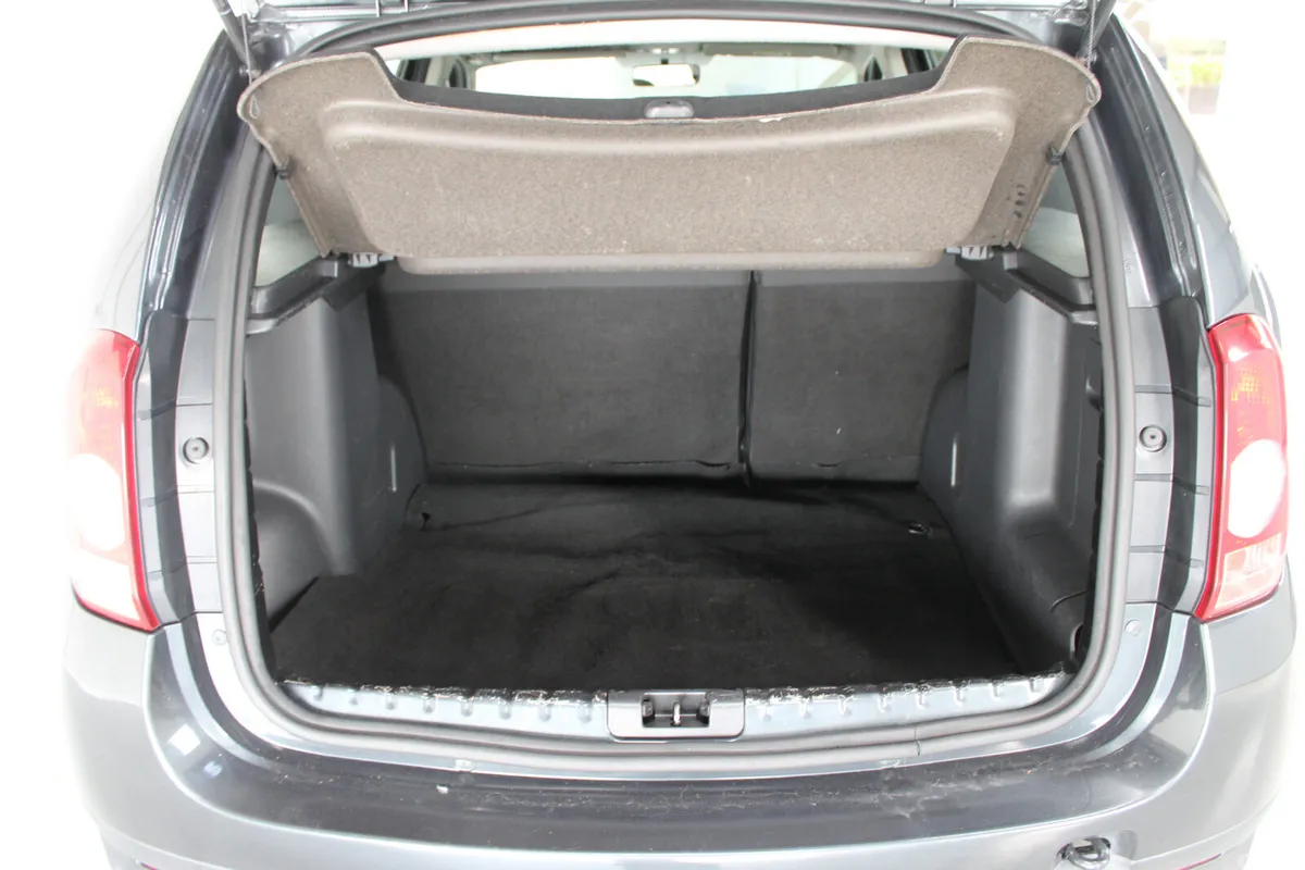 Dacia Duster SUV, Diesel, 2015, Grey