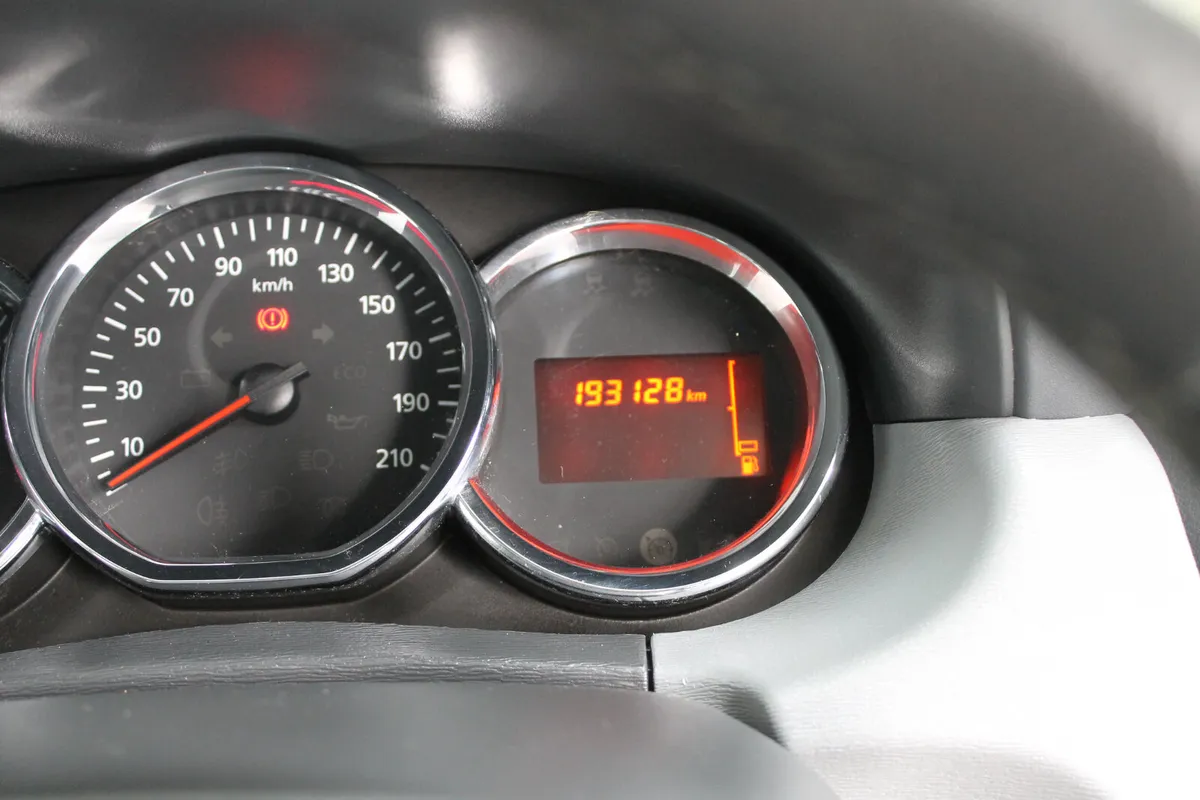Dacia Duster SUV, Diesel, 2015, Grey