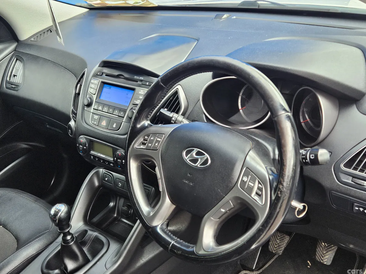 Hyundai ix35 SUV, Diesel, 2015, White