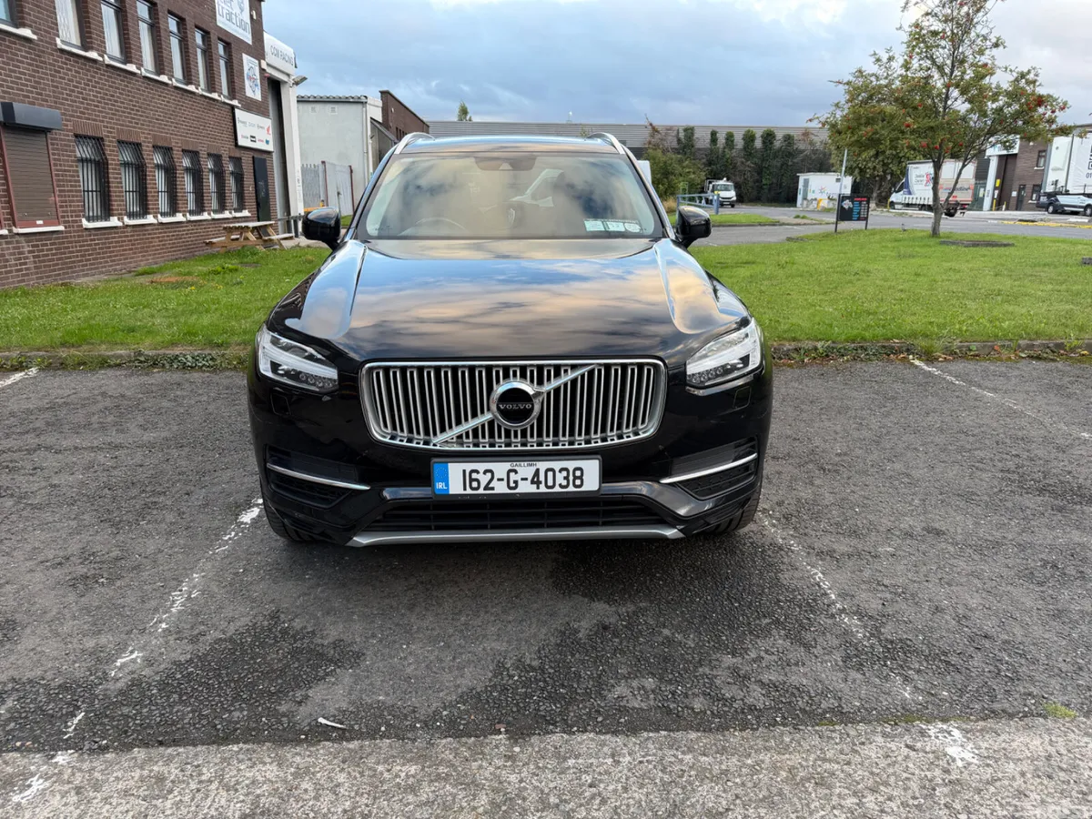 Volvo XC90 SUV, Petrol Plug-in Hybrid, 2016, Black